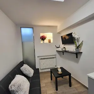  Apartament Underground
